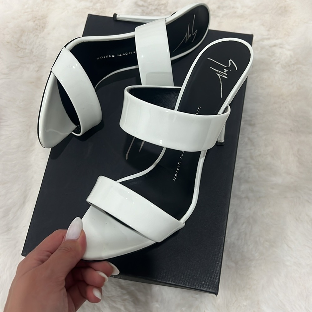Giuseppe Zanotti heels